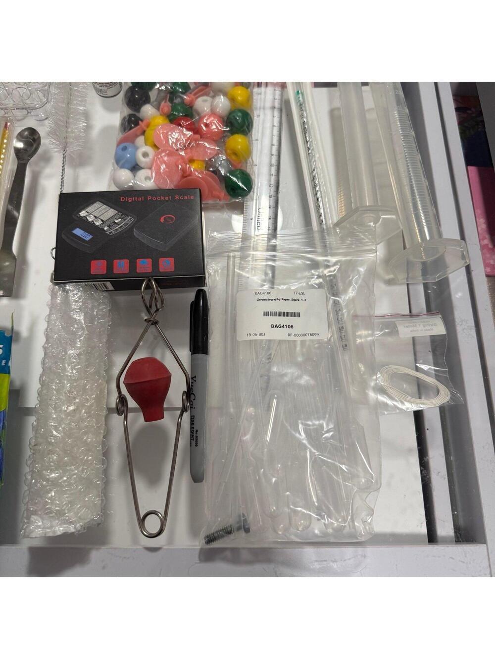 Chemistry Lab Tools - Picture 5 of 5